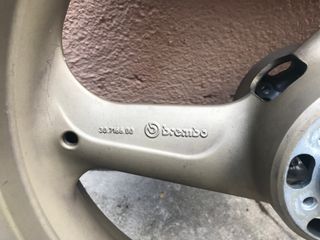 Llanta Brembo 17 Dorada