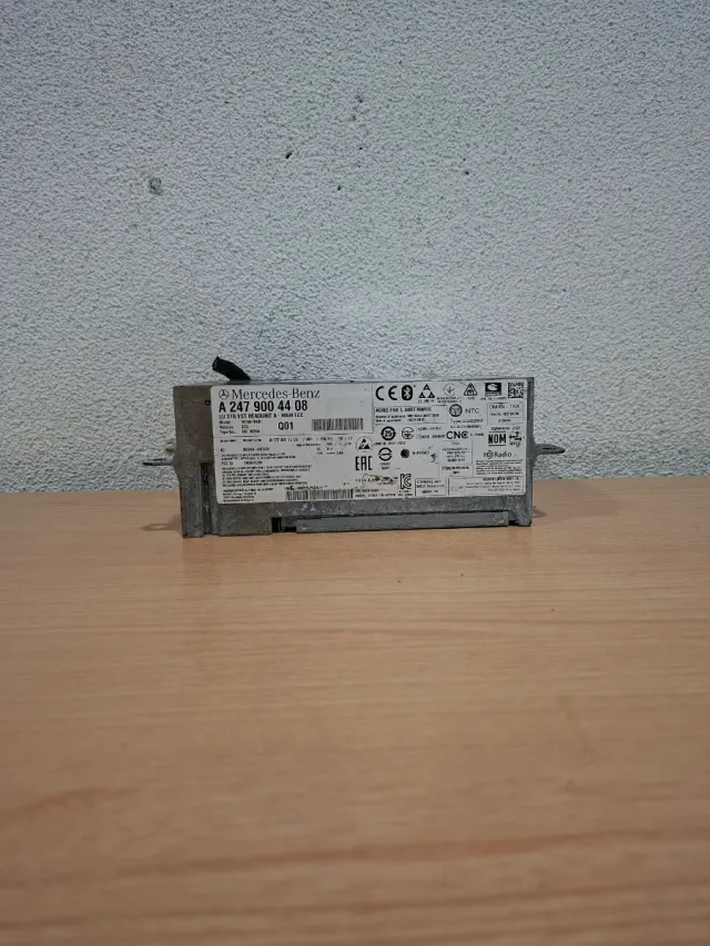 Radio Mercedes-Benz A  A 247 900 44 08