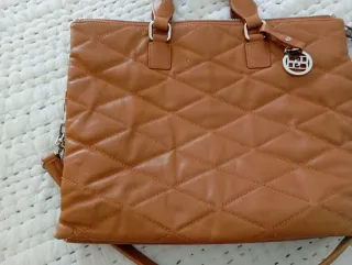 Bolso Gloria Ortiz Marrón Acolchado