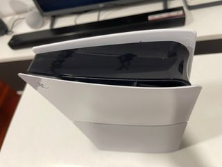 PlayStation 5 1TB Slim + 3 juegos