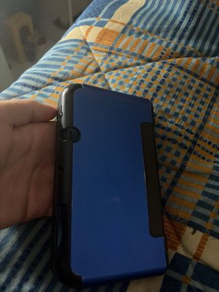 Nintendo new 3 ds xl + 500 juegos descargados