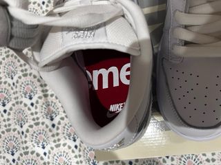 Nike Dunk Low SB Supreme