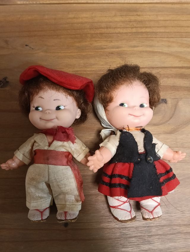 Pareja Muñecos Antiguos Traje Regional