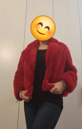 Pellicciotto ecopelliccia TRF rosso