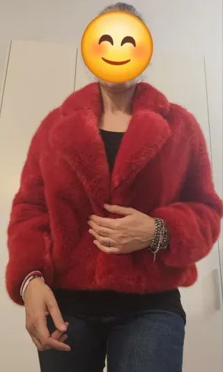 Pellicciotto ecopelliccia TRF rosso