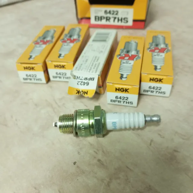 5 Bujías NGK BPR7HS 6422
