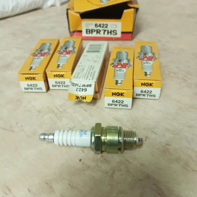 5 Bujías NGK BPR7HS 6422