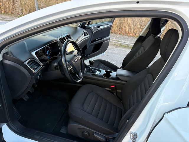 FORD MONDEO 2020 2.0 TDCI 120