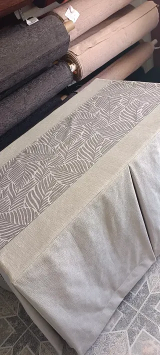 Ropa de mesa camilla en gris piedra