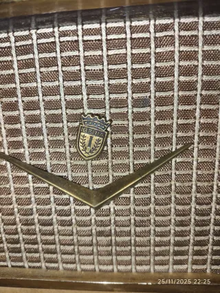 Radio Iberia Vintage Tocadiscos