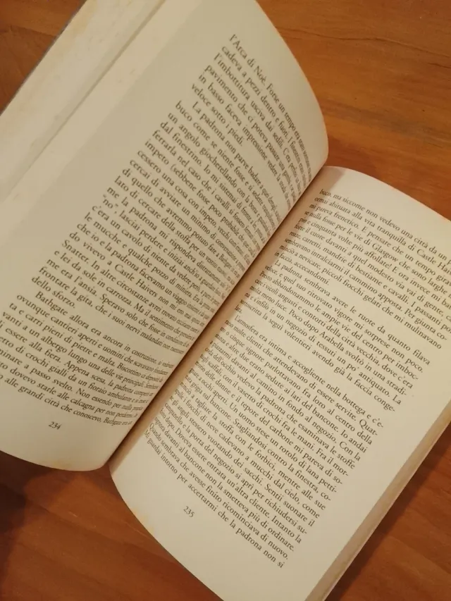 Jane Harris, Le Osservazioni