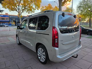 Opel Combo Life 2019 Innovation 130CV Auto 5 Plz