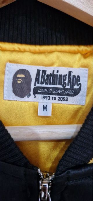 Chaqueta Bomber Bape Negra y Blanca