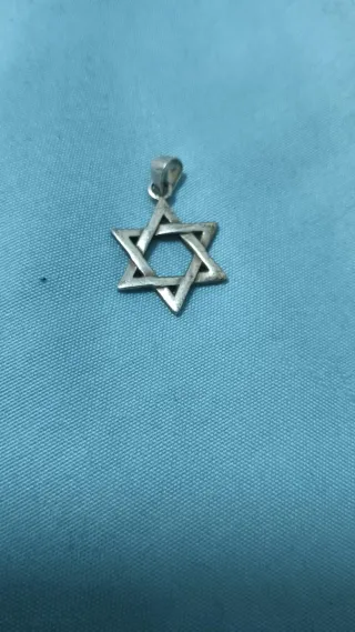 Colgante Estrella de David Plata