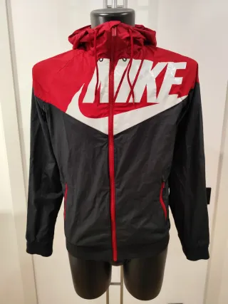 Chaqueta Nike Windrunner GX 1 - Negra/Roja Talla S