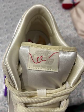 Nike Dunk Low SB City Of Love