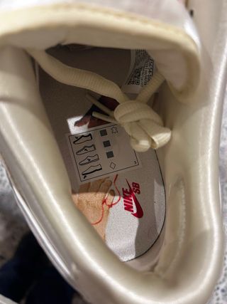 Nike Dunk Low SB City Of Love