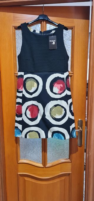 Vestido Desigual.Nuevo a estrenar.