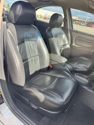 Chrysler Sebring LX 2.7 V6