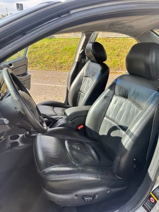 Chrysler Sebring LX 2.7 V6