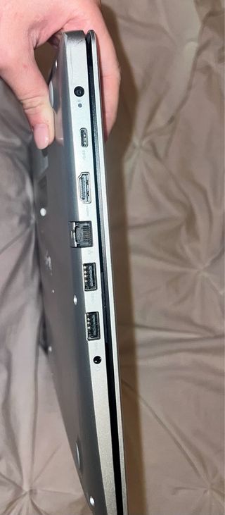 Portátil Dell Inspiron i7 10ª Gen SSD (con caja)