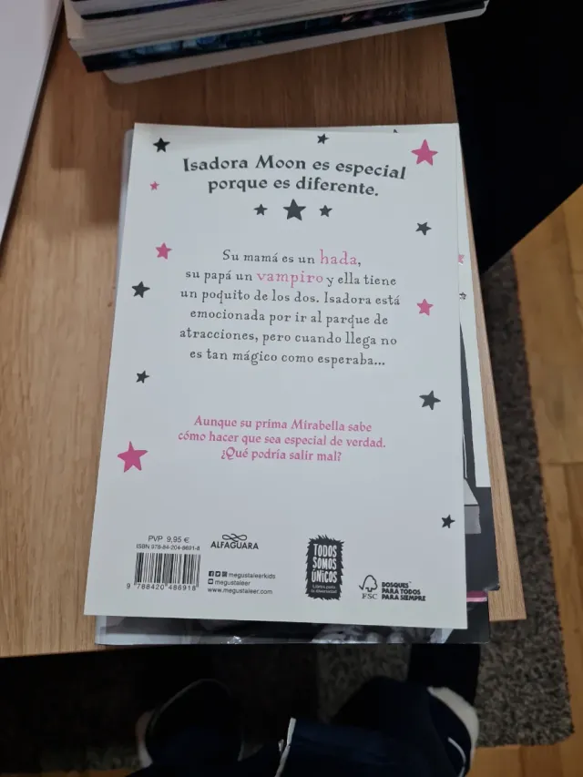 Isadora Moon va al parque de atracciones / Isad...