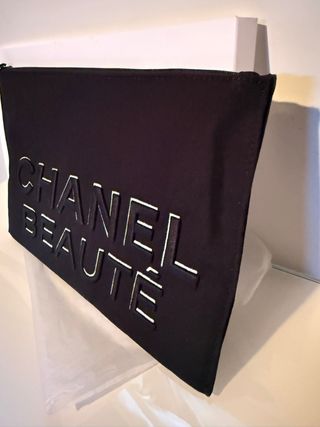 Necessaire Chanel Nero