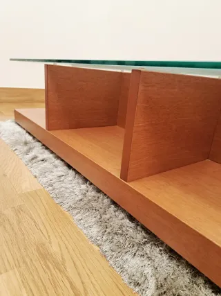 Mesa de centro de madera de cedro