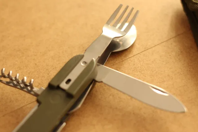 Vajilla multiherramientas.