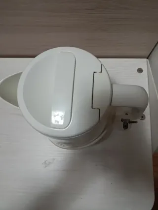 Pava Eléctrica Philips Blanca