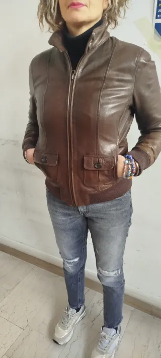 Giubbotto donna in pelle marrone marca ceralacca