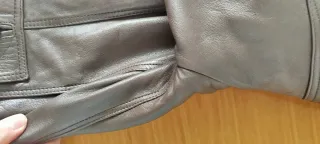 Giubbotto donna in pelle marrone marca ceralacca