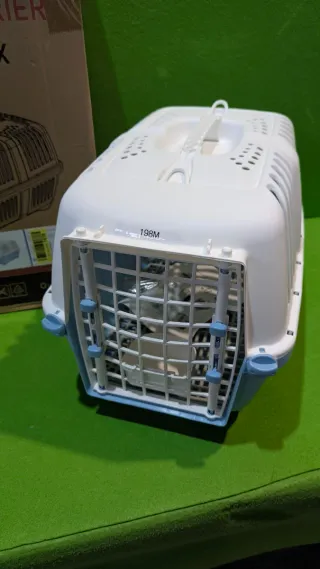 Transportín para gatos azul y blanco