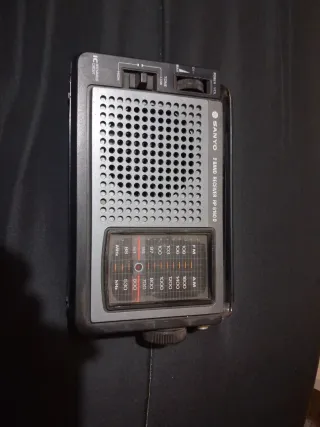 Radio Sanyo 2 Band RP 6160 D