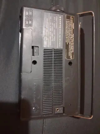 Radio Sanyo 2 Band RP 6160 D