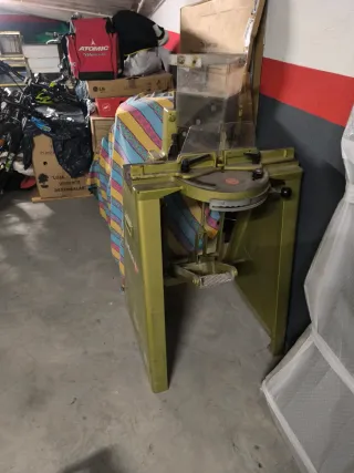 Ingletadora Jyden y marcos