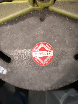 Ingletadora Jyden y marcos