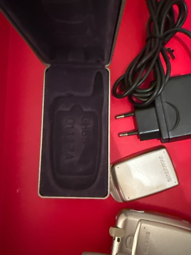 Teléfono Móvil Samsung SH T100 Vintage