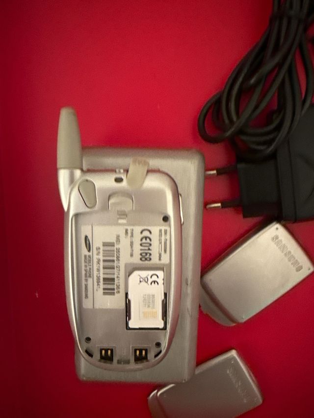 Teléfono Móvil Samsung SH T100 Vintage