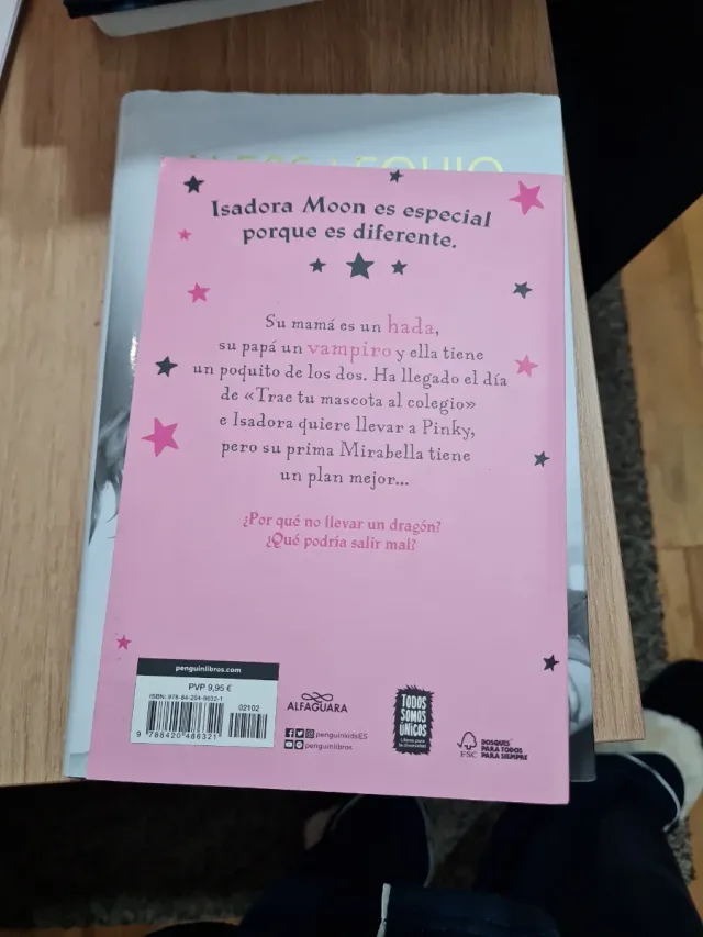 Isadora Moon se mete en un lío / Isadora Moon G...