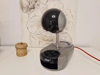 Cafetera Dolce Gusto DeLonghi