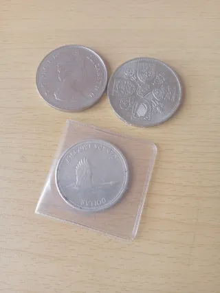 Dólar de Plata Canadá Elizabeth II , 2 conmemorati