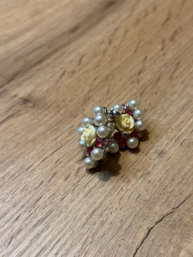 Orecchini Zara con Rose e Perle