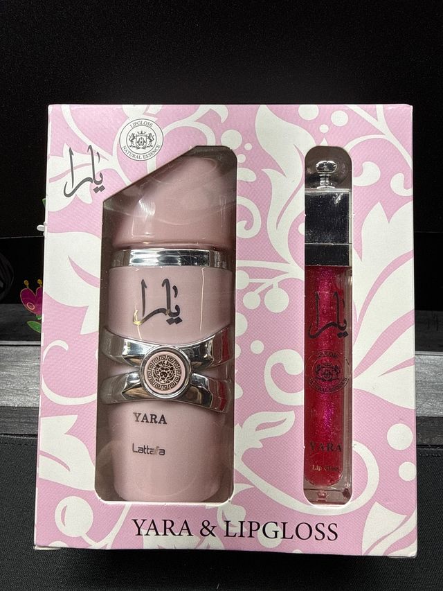 Perfume Yara Lattafa y Lipgloss Set