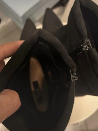 Stivaletti modello Givenc**y neri con fibbia