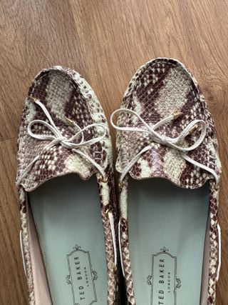 Mocasines Ted Baker piel serpiente nuevos