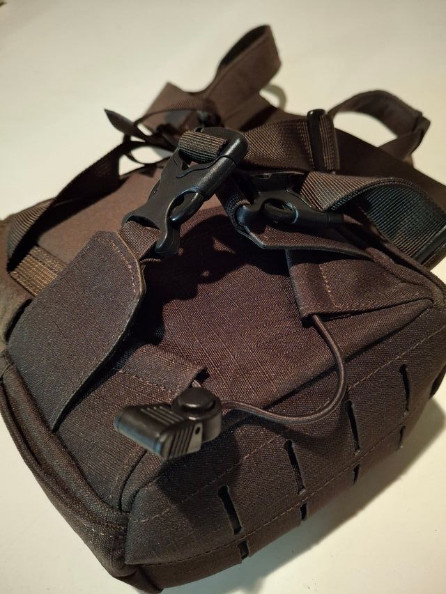 Arnés Beretta para Prismáticos Marrón