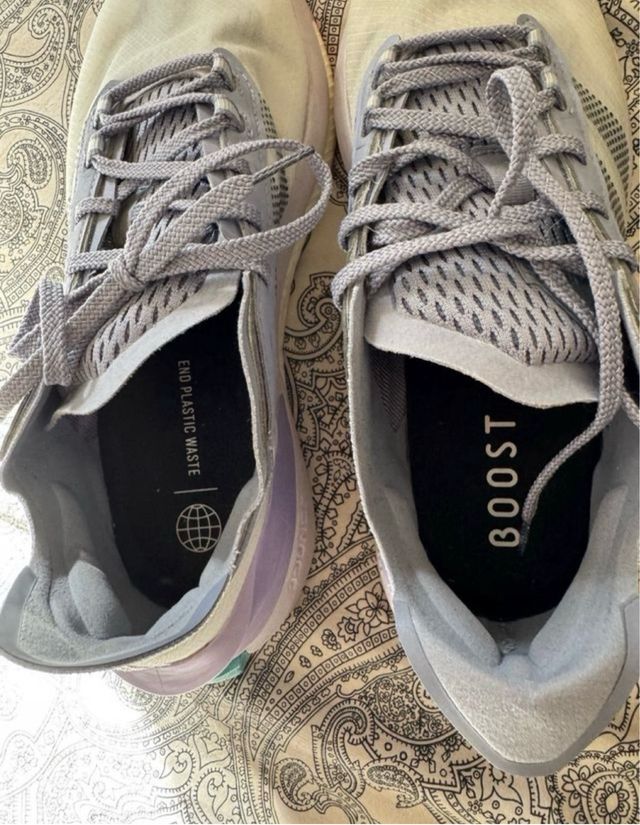 Adidas Boost 39 1/3, nuevas