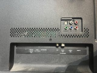 Televisor Philips Negro y Plateado