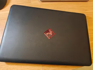 HP OMEN 15-ax201ns Portátil Gaming